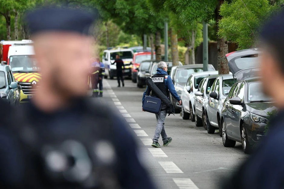 Policijska vozila u blizini napada | Foto: Reuters