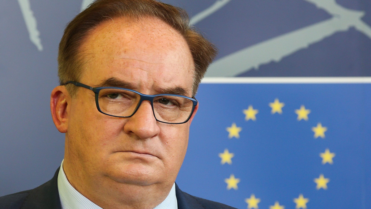 Europoseł Jacek Saryusz-Wolski poinformował dziś, że odwołał się od decyzji w sprawie pozbawienia go członkostwa w komisji spraw zagranicznych oraz komisji ds. konstytucyjnych europarlamentu. Zapowiedział wniosek do Trybunału Sprawiedliwości UE.