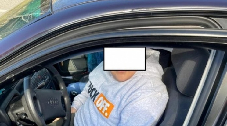 Alig hittek a szemüknek a zsaruk, egy 11 éves fiú vezette az autót / Fotó: Szlovák Rendőrség/Facebook