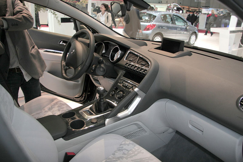 Genewa 2009: Peugeot 3008 – pierwsze wrażenia (fotogaleria)