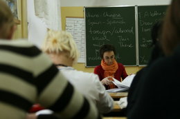 Efekt reformy oświatowej PiS. W szkołach brakuje nauczycieli