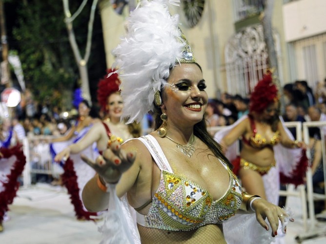 Parada karnawałowa w Montevideo w Urugwaju