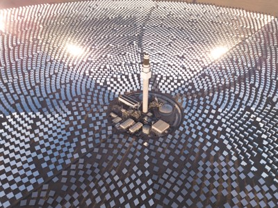 Chiny skorzystają z zapomnianej technologii? Ma jedną przewagę nad panelami słonecznymi