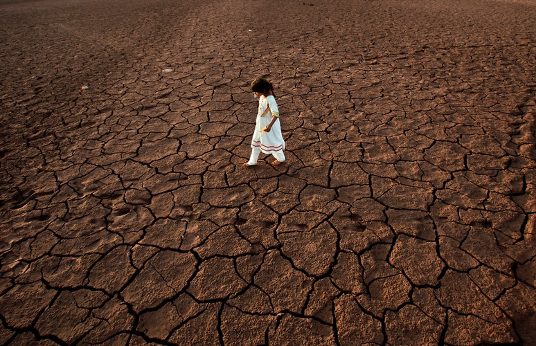 Życie w slumsach Islamabadu