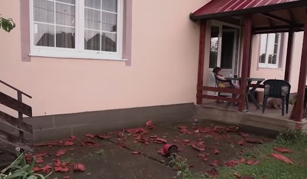 Srušen krov na jendoj od kuća
