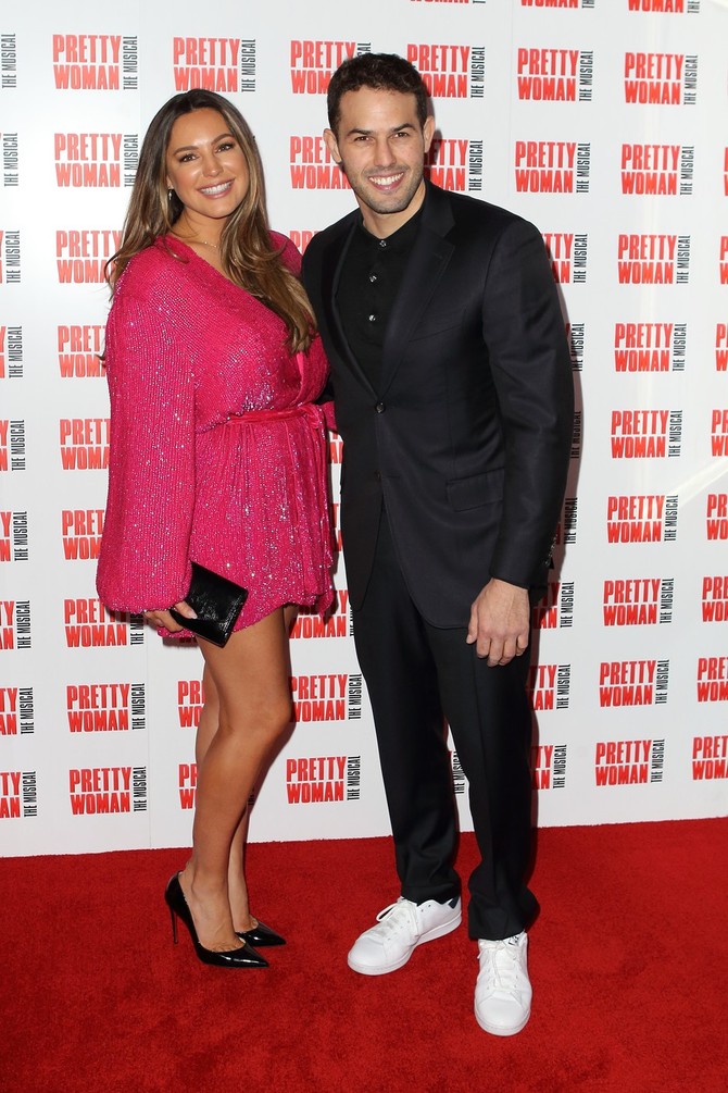 Keli Bruk sa suprugom