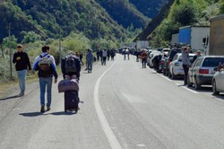 Tak luksusowe auta trafiają do Rosji. "Wszyscy wygrywają - poza Ukraińcami"