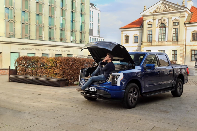 Ford F-150 Lightning (2022 r.)