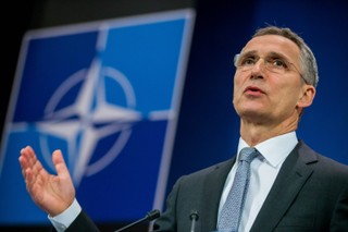Stoltenberg: NATO stale bada, jak rozwijać dialog z Rosją