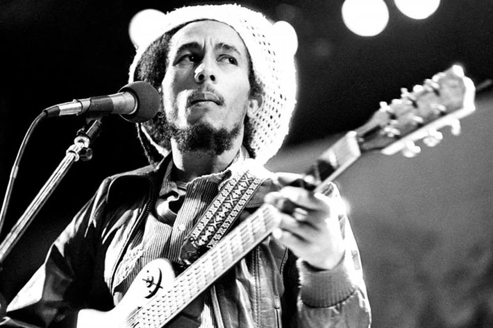 6. Bob Marley, 21 mln dolarów