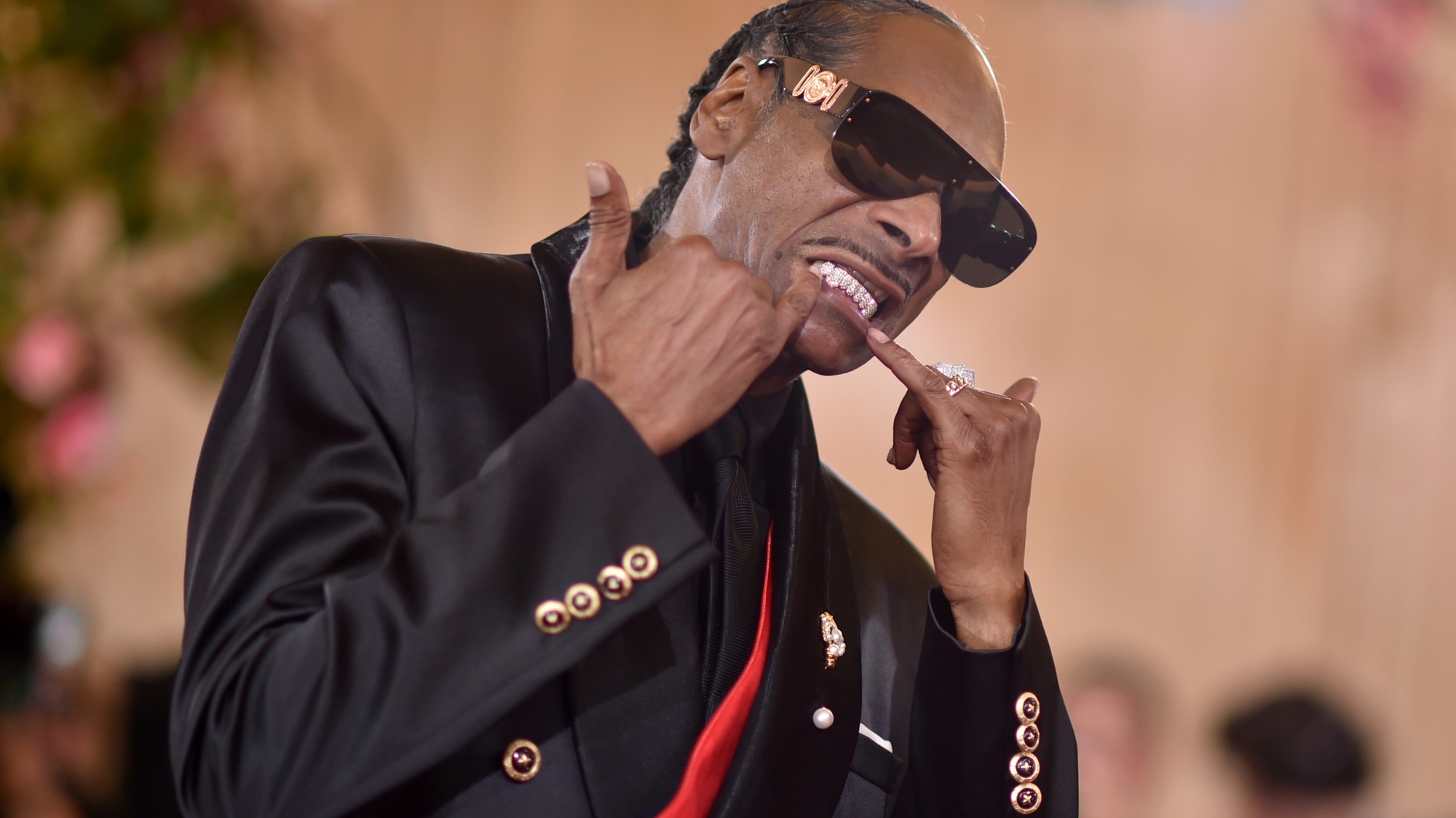 Odovzdávanie Zlatých glóbusov: Snoop Dogg.