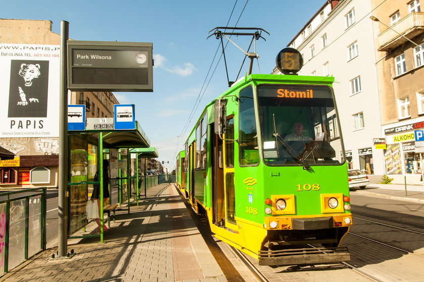 Zmiany w ruchu przez wymianę zwrotnicy na Moście Dworcowym