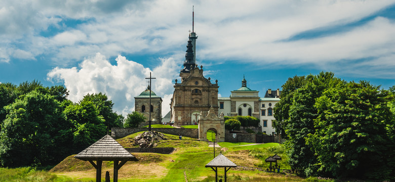 Historia Świętego Krzyża - najbardziej tajemniczej góry w Świętokrzyskiem