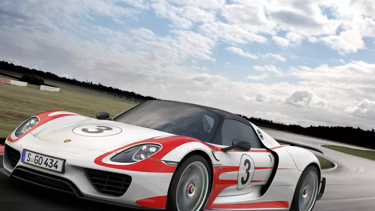 Porsche 918 Spyder bije własny rekord