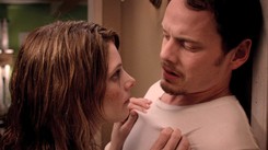 Anton Yelchin chce zabić martwą Ashley Greene