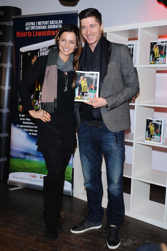 Anna i Robert Lewandowscy świętują 8. rocznicę ślubu ...