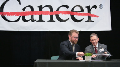 Resort zdrowia podpisał umowę z centrum onkologicznym w USA