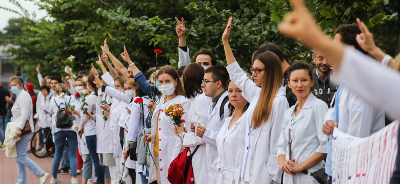 Białoruś protestuje. Mińsk rezygnuje z blokady internetu