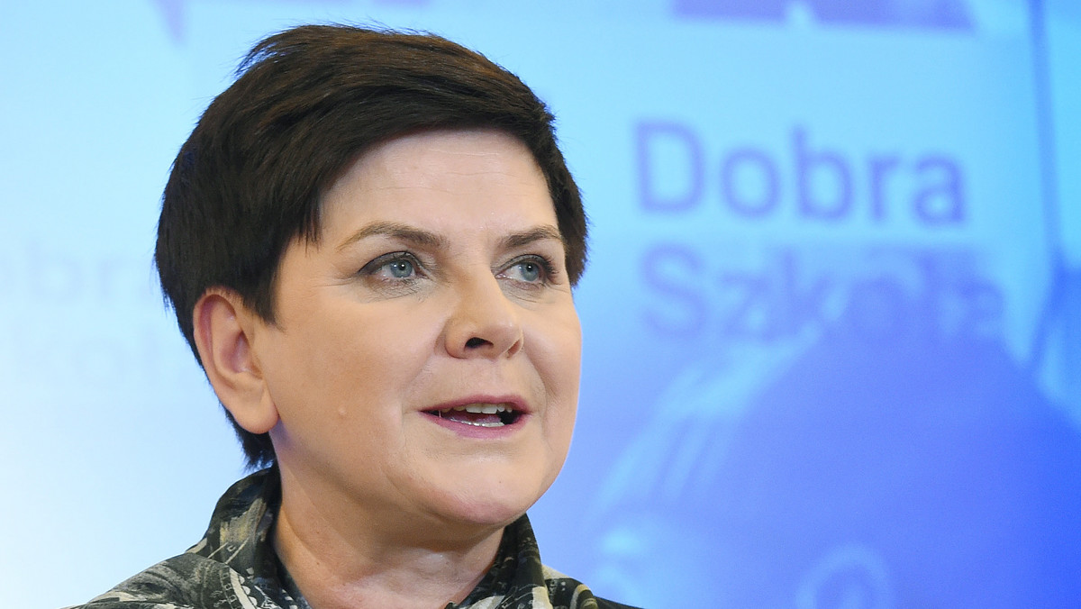 Dla Polski i Łotwy najważniejsze jest bezpieczeństwo w naszym regionie i przetrwanie Unii Europejskiej - powiedziała premier Beata Szydło po spotkaniu z szefem łotewskiego rządu Marisem Kuczinskisem.