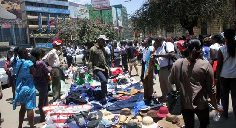 File image of hawkers selling wares in Nairobi CBD