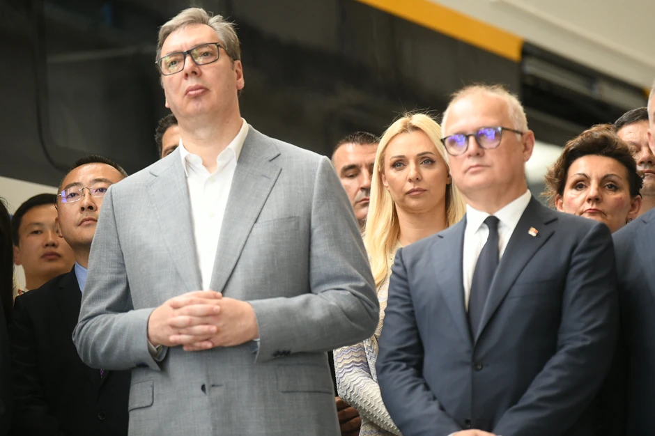 Premijerni prikaz elektromotornog voza iz Kine za brzu prugu Beograd - Budimpešta