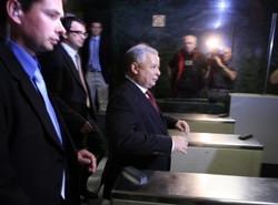 Premier: Prezydent broni ludzi PiS w mediach