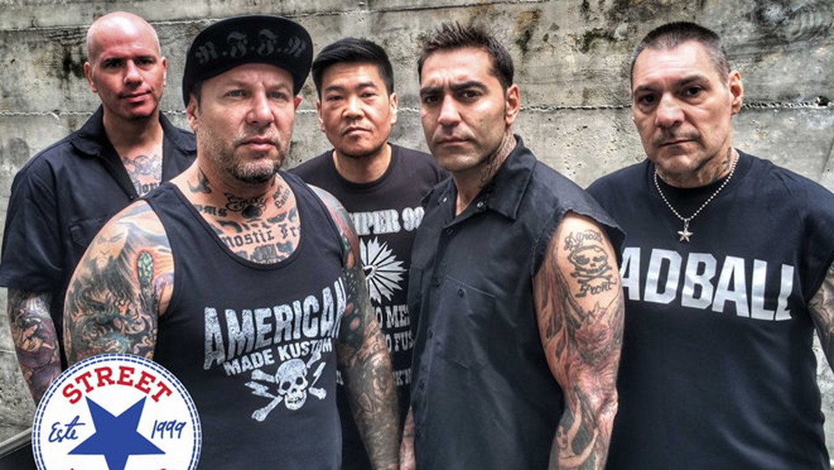 Doskonale znana wszystkim fanom muzyki hardcore na całym świecie i ceniona w Polsce nowojorska ekipa Agnostic Front po raz kolejny zawita do Polski. Nowojorczycy wystąpią dwukrotnie - w krakowskim klubie Kwadrat oraz wrocławskim Alibi.