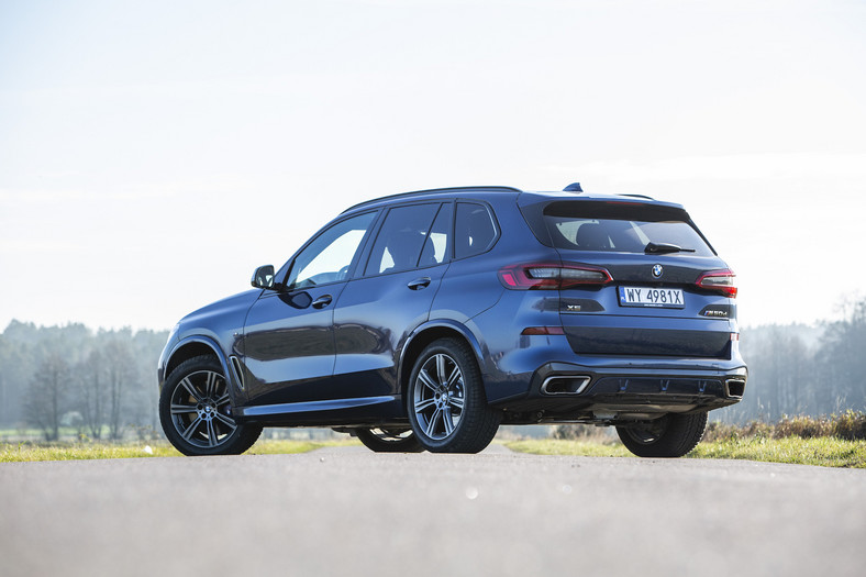 BMW X5 M50d