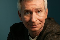 Satyryk, aktor, legenda. "Dosyć elegancki, dużo rusza dziobem". Krzysztof Materna kończy 75 lat