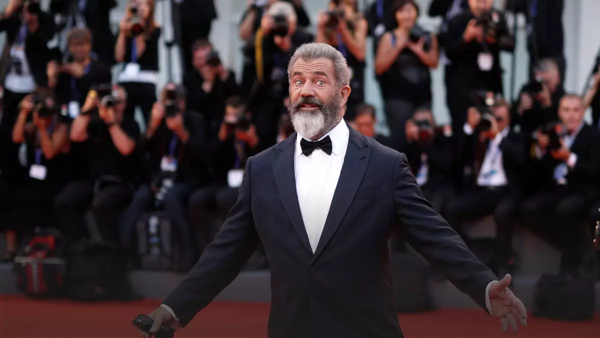 Mel Gibson na premierzy "Przełęczy ocalonych"