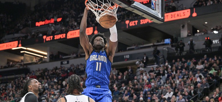 Awantura w NBA. Koszykarze pobili się na parkiecie [WIDEO]