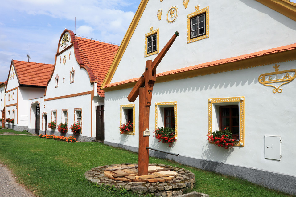 Holaszowice (Holašovice) - prawdopodobnie najpiękniejsza wieś w Czechach