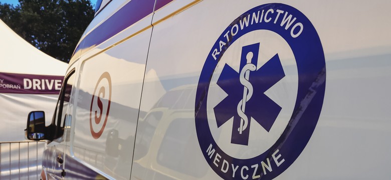 Wypadek z udziałem karetki na skrzyżowaniu w centrum Białegostoku
