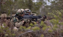 wojsko zmienia wytyczne. na wojnę ludzie pójdą z własną bronią