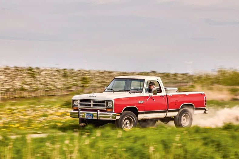 Dodge W150 Power RAM 4WD