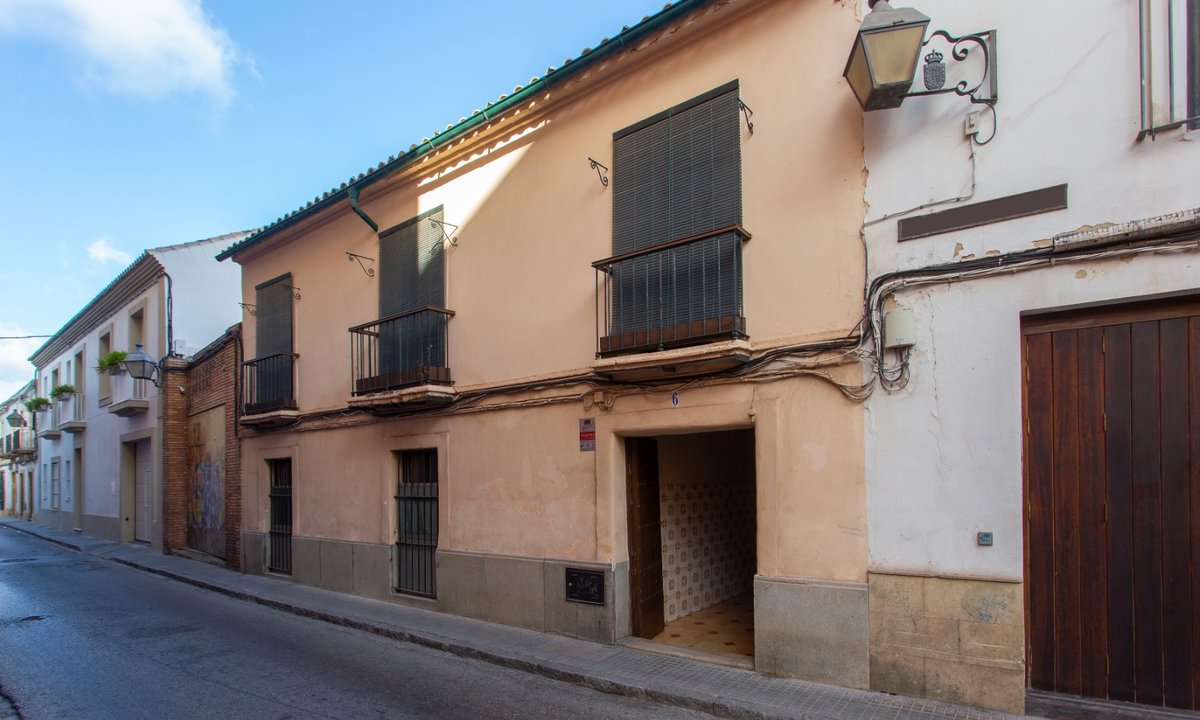 Marysia kupiła dom w Hiszpanii. "Niektóre mogą okazać się pułapką"