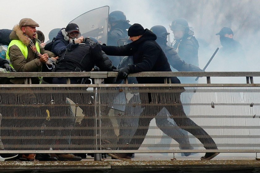 Christophe Dettinger pobił policjanta