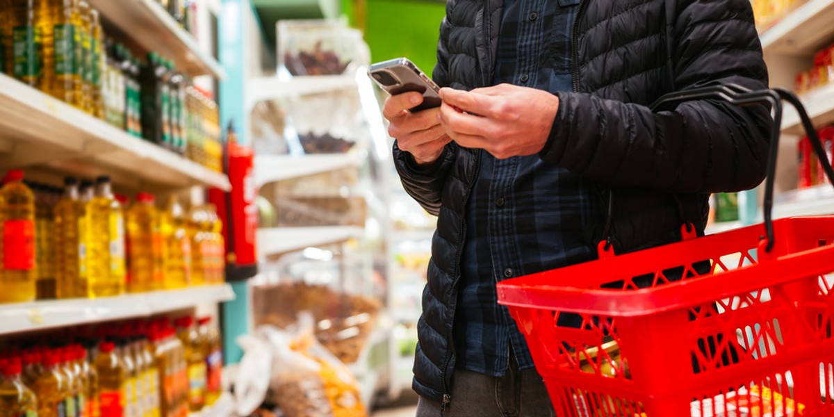 Dzięki smartfonom można poznać zwyczaje zakupowe Polaków