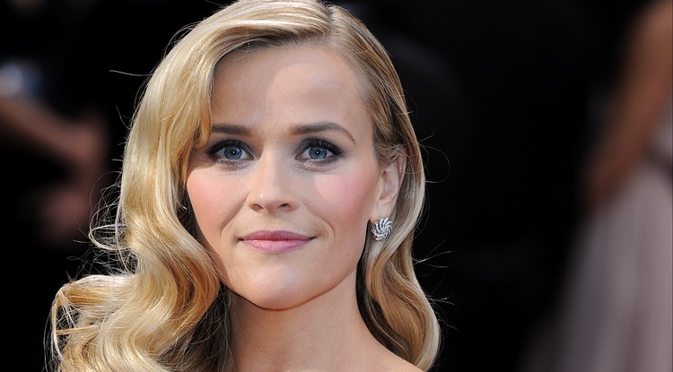 Reese Witherspoon teljes pompájában