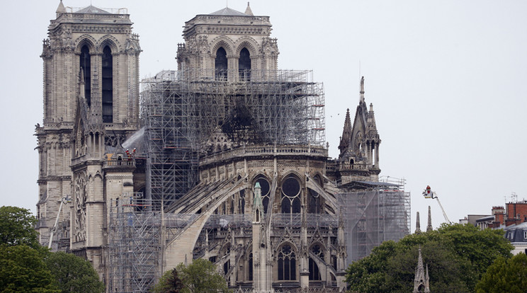 Brutális, ahogy égett, ma délelőtt pedig ilyen a Notre-Dame/ Fotó: Getty Images, Puzzlepőix