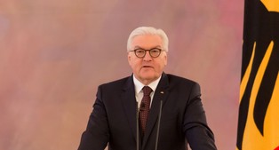 Prezydent Niemiec: Nadal będziemy płacić za rosyjski gaz w euro