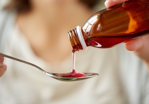 Sirup protiv kašlja može da uspori oštećenje mozga kod Parkinsonove demencije