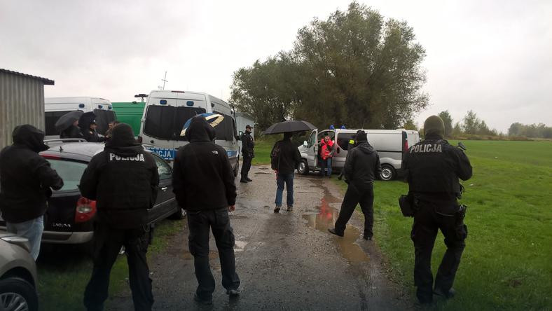 Działania policji w okolicy Szczucina