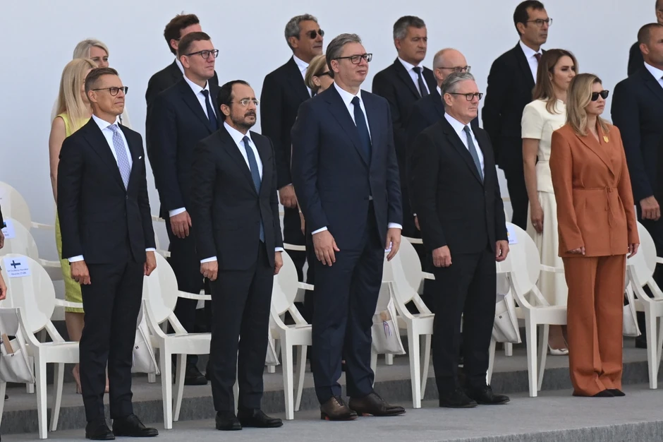 Aleksandar Vučić na paradi u Francuskoj