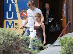 Córka zazdrości Tuskowi opalenizny