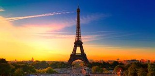 Turystyczne atrakcje Paryża: Luwr i ...biuro rzeczy znalezionych