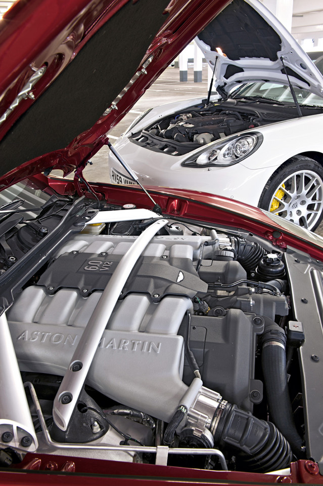 Luksus w nowym stylu: Aston Martin Rapide kontra Porsche Panamera Turbo