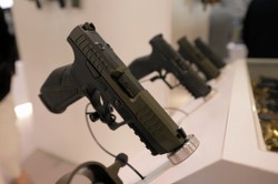 Polski pistolet zamiast niemieckiego. "To historyczna chwila"