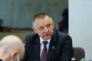 Iskrzy w kierownictwie NIK. Marian Banaś prosi CBA o kontrolę