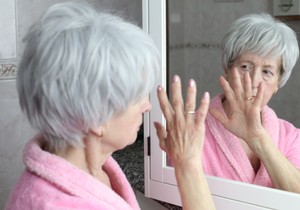 Demenciju odaju ruke i noge 